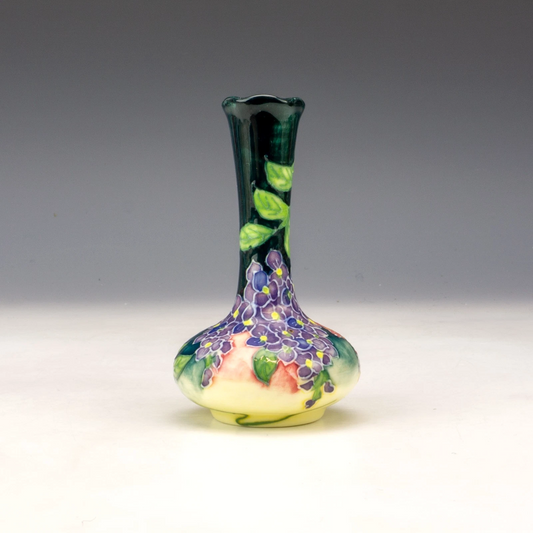 Vintage Style Floral Ceramic Vase – Wisteria Pattern Decorative Pottery Vase